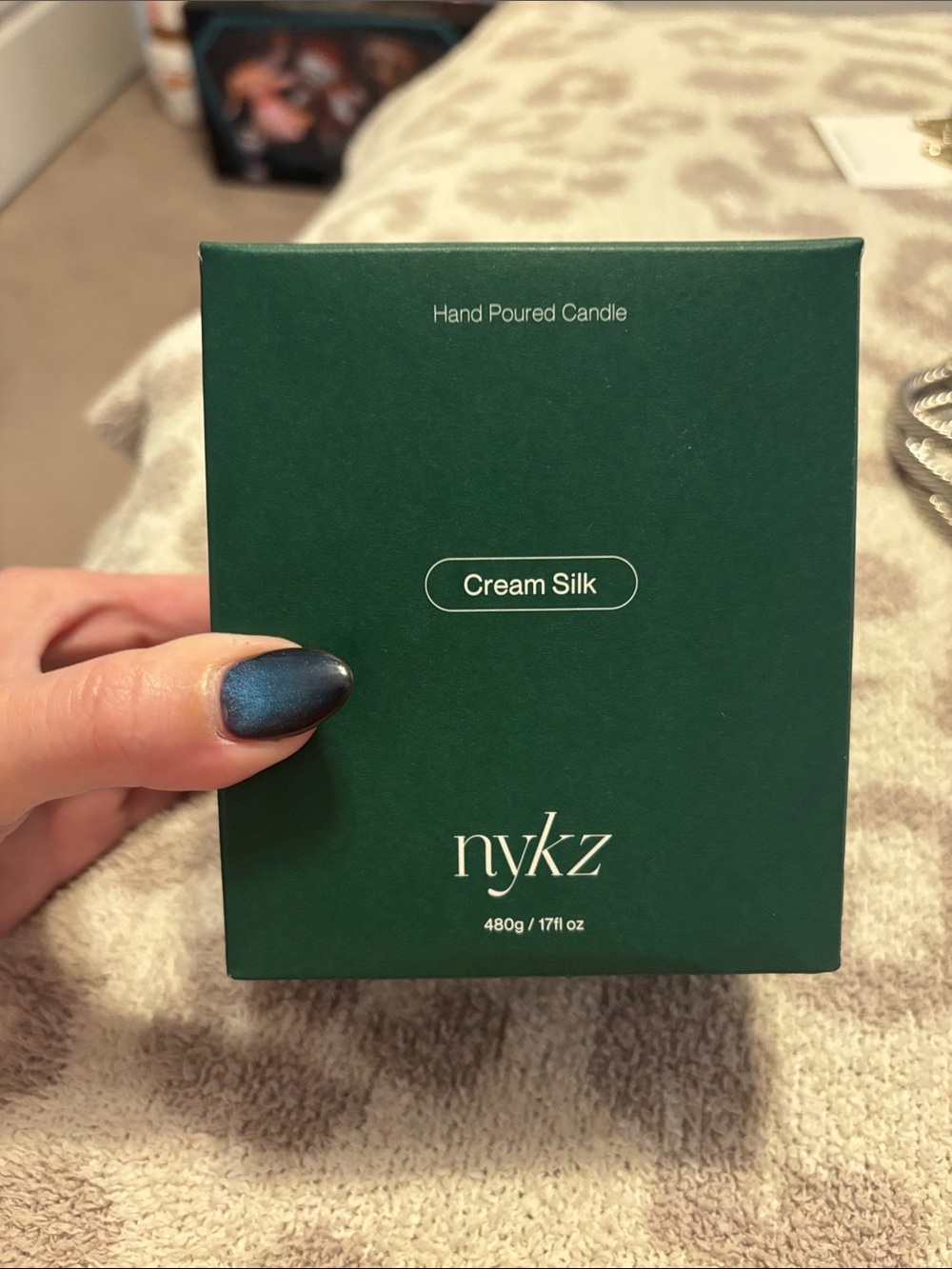 NYKZ Cream Silk Candle